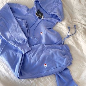 BNWT champion cropped hoodie and sweatpants sweatsuit set - charming blue